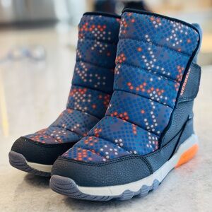 Merrel Kids Free Roam Puffer Snow Boots, Size 3